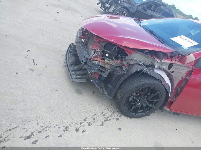 2T1BURHE6JC003820 Toyota COROLLA LE