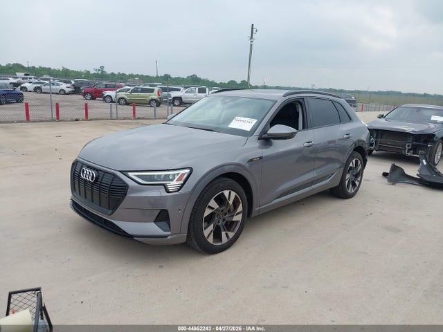 WA1AAAGE9MB018476 Audi E-tron Premium Quattro