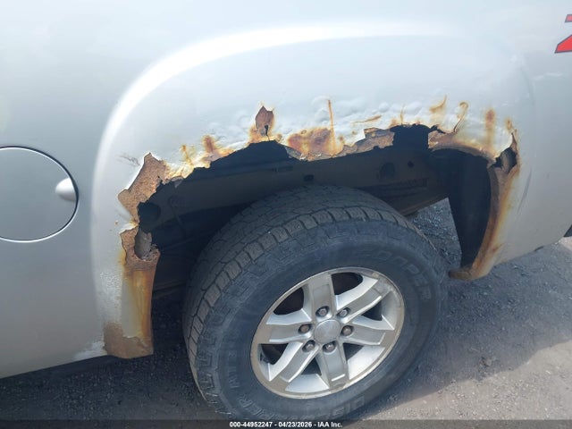 44952247 :رقم المزاد ، 3GTP2VE34BG285230 vin ، 2011 Gmc Sierra 1500 Sle مزاد بيع