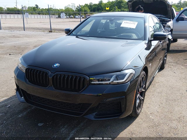 BMW 530e Xdrive 2023 WBA33AG06PCN06857 Image 2