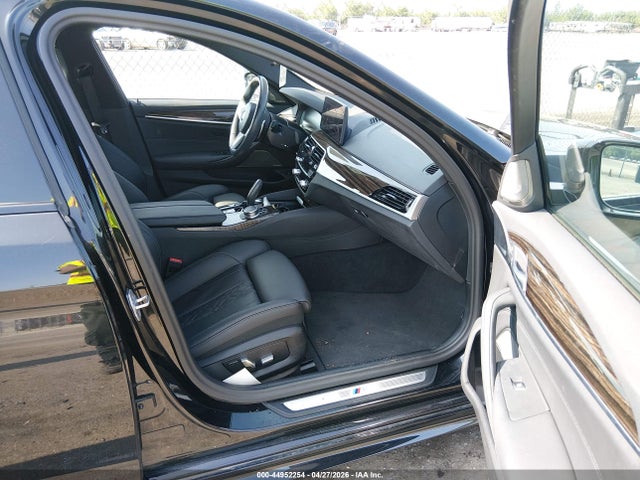 BMW 530e Xdrive 2023 WBA33AG06PCN06857 Image 5