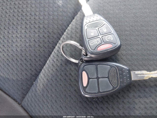 44952257 :رقم المزاد ، 1C3CCBBG9CN197692 vin ، 2012 Chrysler 200 Touring مزاد بيع