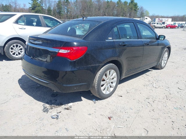 44952257 :رقم المزاد ، 1C3CCBBG9CN197692 vin ، 2012 Chrysler 200 Touring مزاد بيع