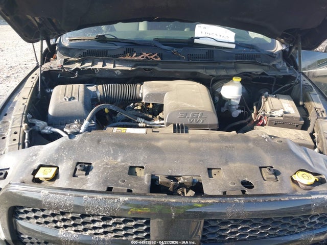 44952262 :رقم المزاد ، 1C6RR6FG7GS108206 vin ، 2016 Ram 1500 Express مزاد بيع