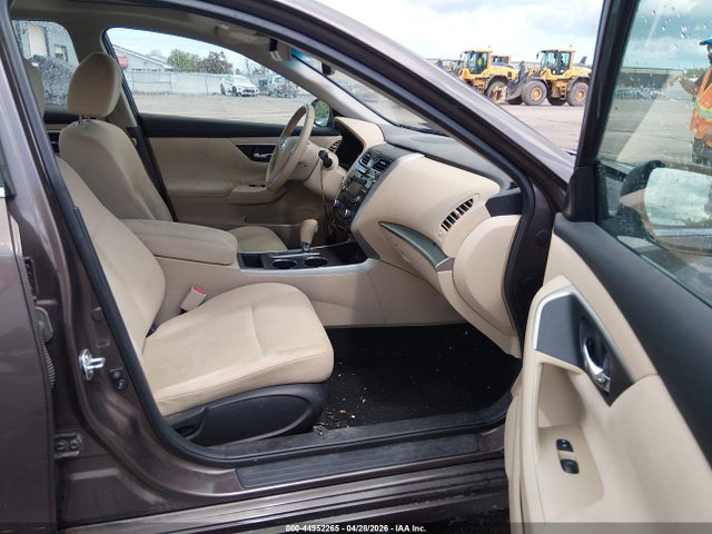 44952265 :رقم المزاد ، 1N4AL3AP4FC157682 vin ، 2015 Nissan Altima 2.5 Sv مزاد بيع