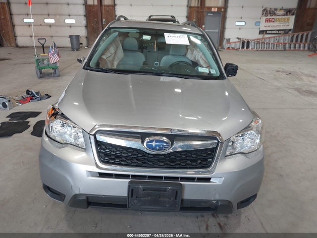44952297 :رقم المزاد ، JF2SJADC2FH815375 vin ، 2015 Subaru Forester 2.5i Premium مزاد بيع