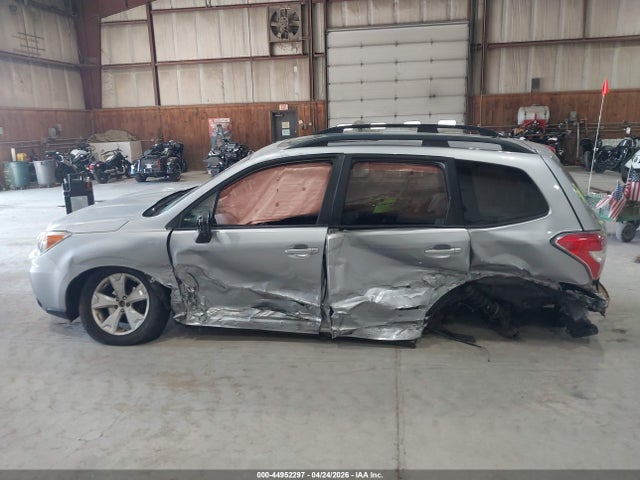 44952297 :رقم المزاد ، JF2SJADC2FH815375 vin ، 2015 Subaru Forester 2.5i Premium مزاد بيع
