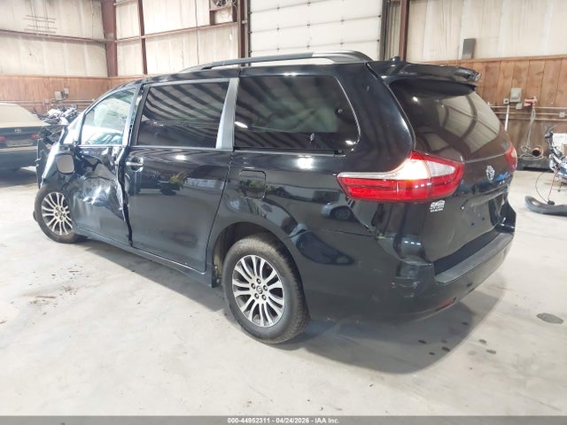 Продажа на аукционе авто 2019 Toyota Sienna Xle 8 Passenger, vin: 5TDYZ3DC9KS009701, номер лота: 44952311