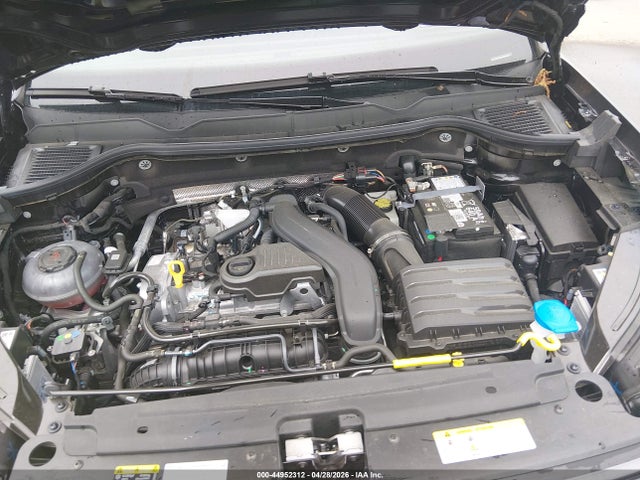 Продажа на аукционе авто 2025 Volkswagen Taos 1.5t Se Black, vin: 3VV2C7B21SM054884, номер лота: 44952312