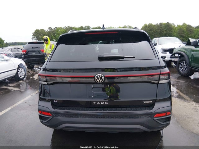 Продажа на аукционе авто 2025 Volkswagen Taos 1.5t Se Black, vin: 3VV2C7B21SM054884, номер лота: 44952312
