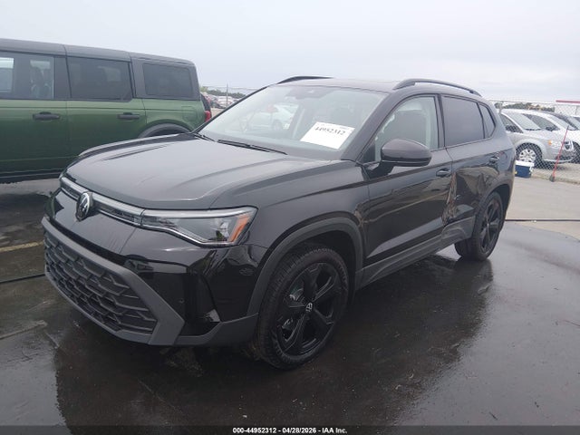 Продажа на аукционе авто 2025 Volkswagen Taos 1.5t Se Black, vin: 3VV2C7B21SM054884, номер лота: 44952312