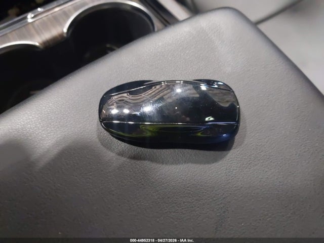 2021 Tesla Model S Long Range Dual Motor All-wheel Drive მანქანა იყიდება აუქციონზე, vin: 5YJSA1E53MF440799, აუქციონის ნომერი: 44952318