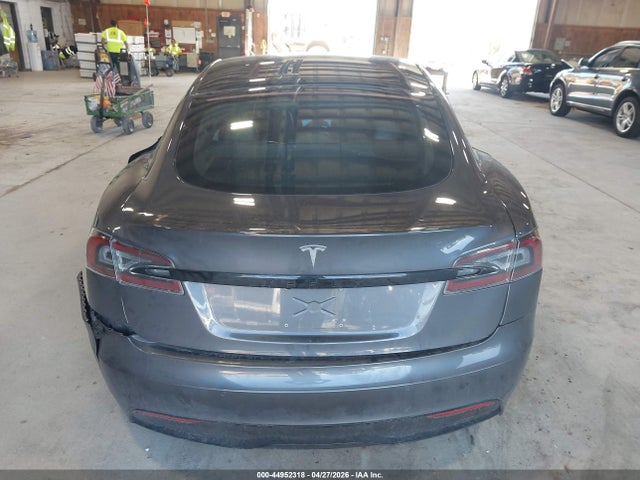 2021 Tesla Model S Long Range Dual Motor All-wheel Drive მანქანა იყიდება აუქციონზე, vin: 5YJSA1E53MF440799, აუქციონის ნომერი: 44952318