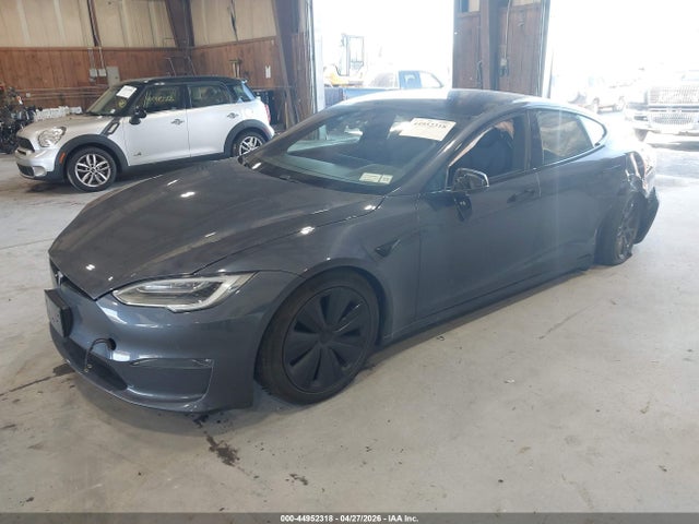 2021 Tesla Model S Long Range Dual Motor All-wheel Drive მანქანა იყიდება აუქციონზე, vin: 5YJSA1E53MF440799, აუქციონის ნომერი: 44952318