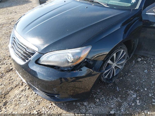 Продажа на аукционе авто 2013 Chrysler 200 Touring, vin: 1C3CCBBG3DN706323, номер лота: 44952325