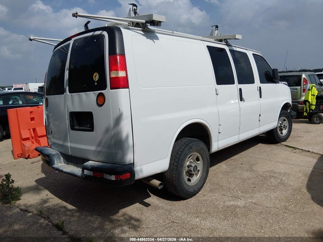 44952334 :رقم المزاد ، 1GTGG25V171180653 vin ، 2007 Gmc Savana Work Van مزاد بيع