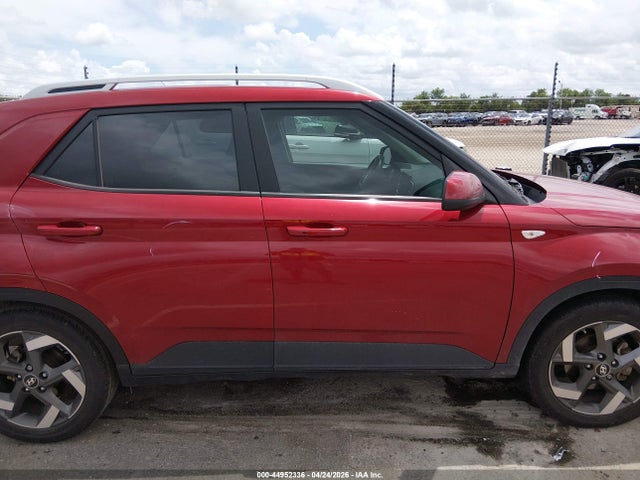 Продажа на аукционе авто 2024 Hyundai Venue Limited, vin: KMHRC8A37RU294343, номер лота: 44952336