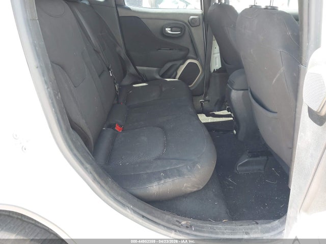 2015 Jeep Renegade Latitude მანქანა იყიდება აუქციონზე, vin: ZACCJABT7FPC35425, აუქციონის ნომერი: 44952359