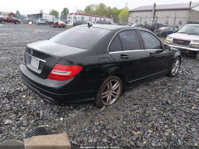 Продаж на аукціоні авто 2012 Mercedes-benz C 300 Luxury 4matic/sport 4matic, vin: WDDGF8BBXCA642269, номер лоту: 44952372