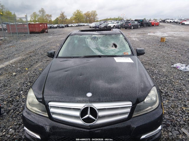 Продаж на аукціоні авто 2012 Mercedes-benz C 300 Luxury 4matic/sport 4matic, vin: WDDGF8BBXCA642269, номер лоту: 44952372
