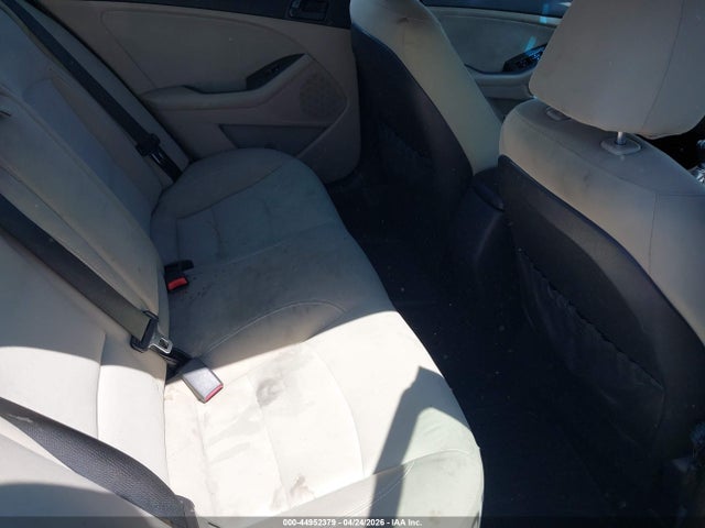 2015 Kia Optima Lx მანქანა იყიდება აუქციონზე, vin: 5XXGM4A78FG372456, აუქციონის ნომერი: 44952379