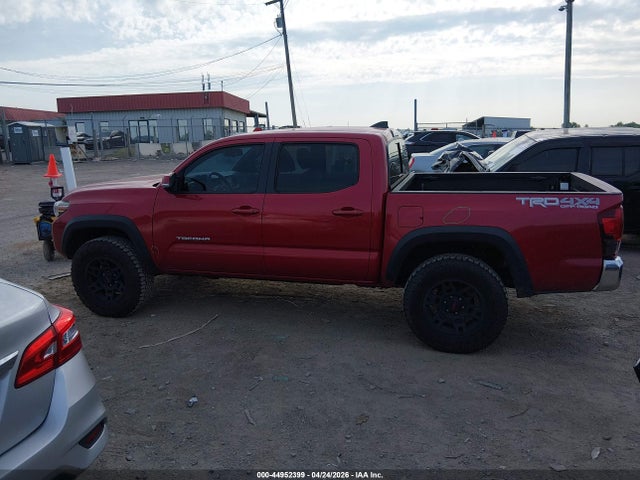 3TMCZ5AN3KM213695 Toyota Tacoma Trd Off Road