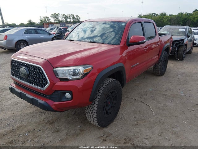 3TMCZ5AN3KM213695 Toyota Tacoma Trd Off Road
