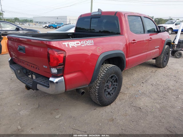 3TMCZ5AN3KM213695 Toyota Tacoma Trd Off Road