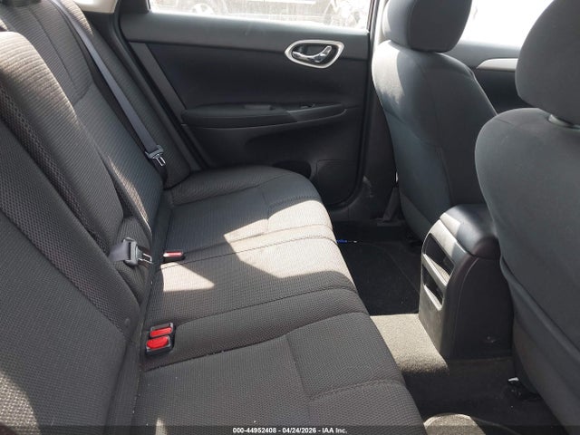 44952408 :رقم المزاد ، 3N1AB7AP6DL562614 vin ، 2013 Nissan Sentra S مزاد بيع