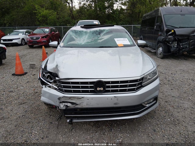 Продаж на аукціоні авто 2017 Volkswagen Passat V6 Sel Premium, vin: 1VWCM7A30HC060919, номер лоту: 44952414