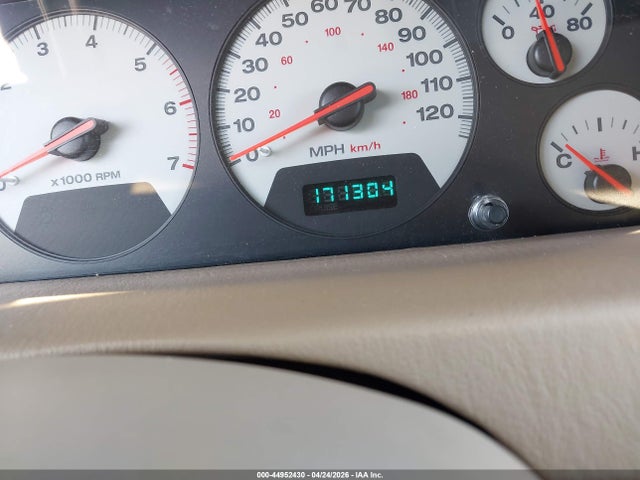 Продажа на аукционе авто 2001 Jeep Grand Cherokee Limited, vin: 1J4GX58S61C528679, номер лота: 44952430