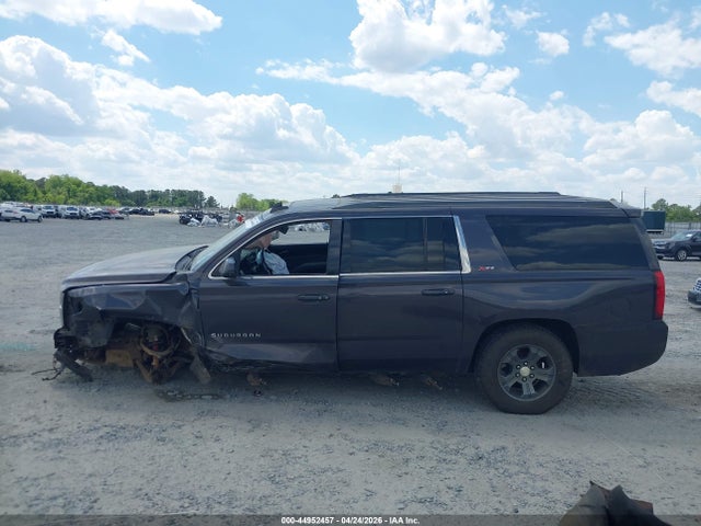 44952457 :رقم المزاد ، 1GNSKJKC9FR730274 vin ، 2015 Chevrolet Suburban 1500 Lt مزاد بيع