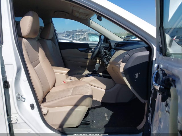 Продажа на аукционе авто 2018 Nissan Rogue Sv, vin: KNMAT2MV3JP604437, номер лота: 44952505