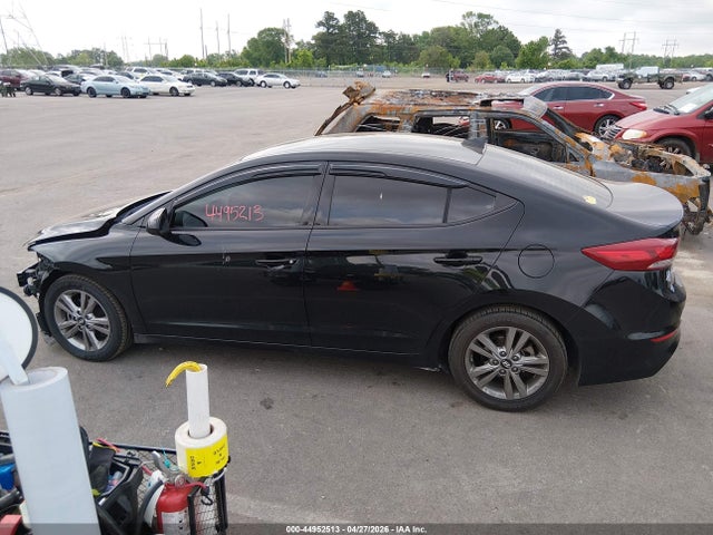 Продажа на аукционе авто 2018 Hyundai Elantra Sel, vin: 5NPD84LF1JH295423, номер лота: 44952513