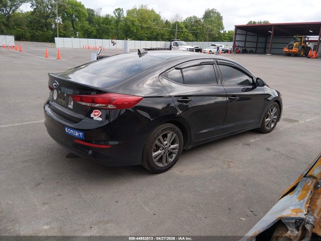 Продажа на аукционе авто 2018 Hyundai Elantra Sel, vin: 5NPD84LF1JH295423, номер лота: 44952513