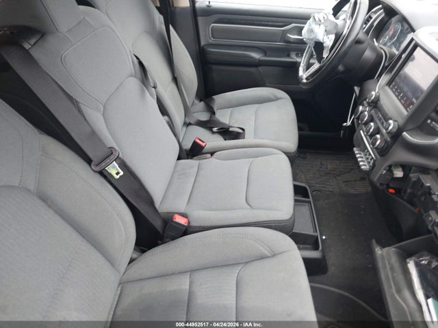 44952517 :رقم المزاد ، 1C6SRFFT8LN316618 vin ، 2020 Ram 1500 Big Horn  4x4 5'7 Box مزاد بيع