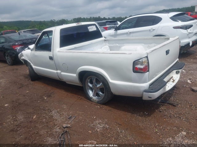44952524 :رقم المزاد ، 1GCCS14X3W8242179 vin ، 1998 Chevrolet S-10 Fleetside مزاد بيع