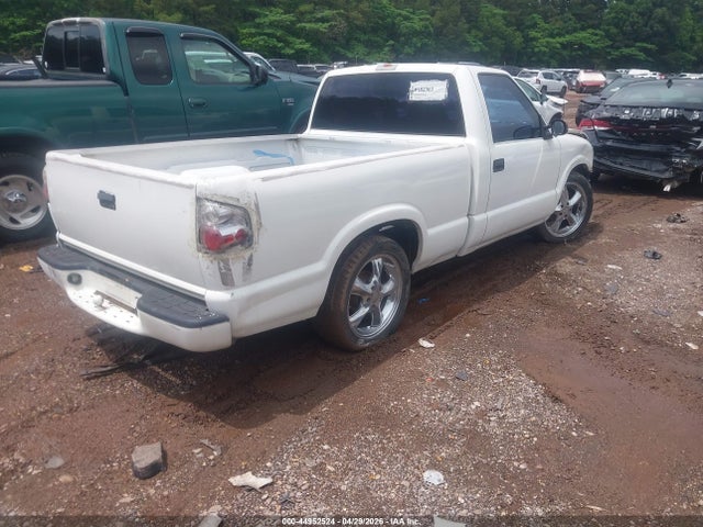 44952524 :رقم المزاد ، 1GCCS14X3W8242179 vin ، 1998 Chevrolet S-10 Fleetside مزاد بيع