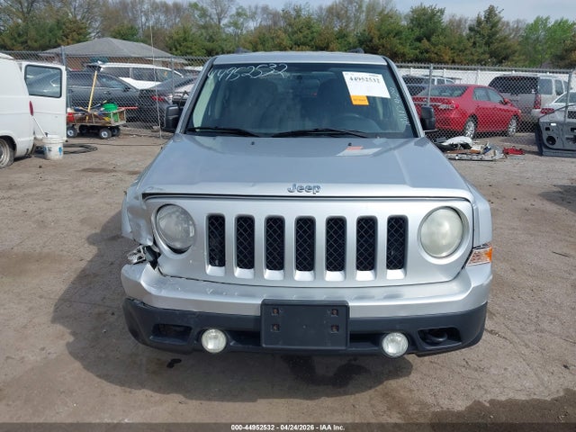 44952532 :رقم المزاد ، 1C4NJRBB2CD657935 vin ، 2012 Jeep Patriot Sport مزاد بيع
