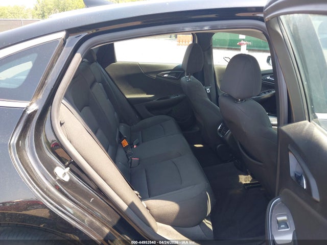 Продаж на аукціоні авто 2018 Chevrolet Malibu Lt, vin: 1G1ZD5ST4JF273742, номер лоту: 44952540