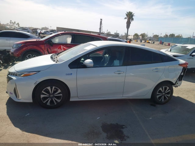 Продаж на аукціоні авто 2019 Toyota Prius Prime Premium, vin: JTDKARFP0K3109249, номер лоту: 44952547