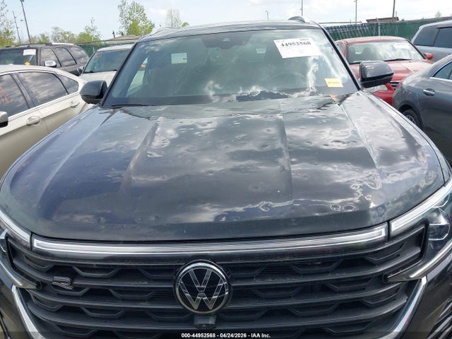 Продаж на аукціоні авто 2024 Volkswagen Atlas Cross Sport 2.0t Sel Premium R-line, vin: 1V2FE2CA2RC224540, номер лоту: 44952568