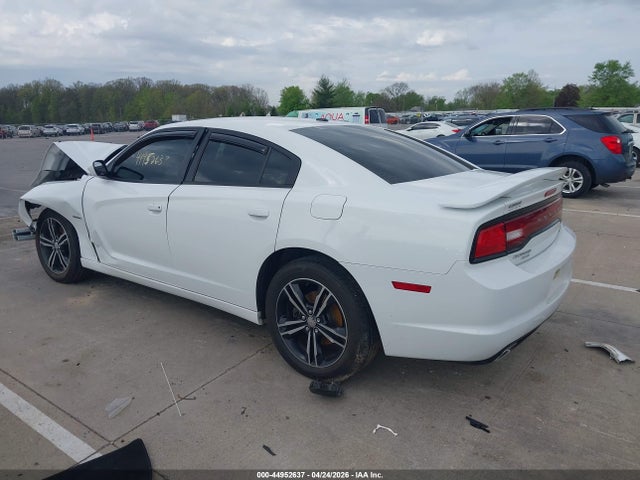 2C3CDXDT8EH242640 Dodge CHARGER R/T