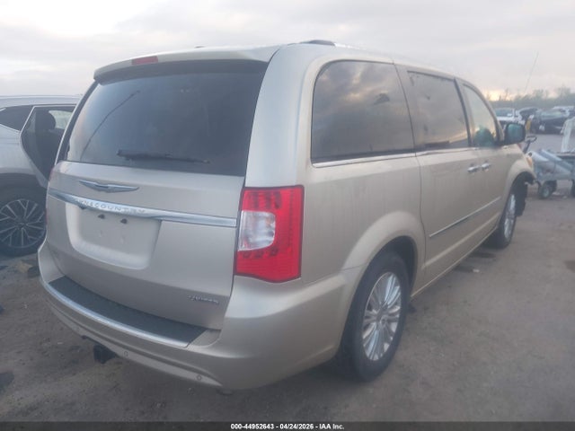 44952643 :رقم المزاد ، 2C4RC1GGXDR665281 vin ، 2013 Chrysler Town & Country Limited مزاد بيع