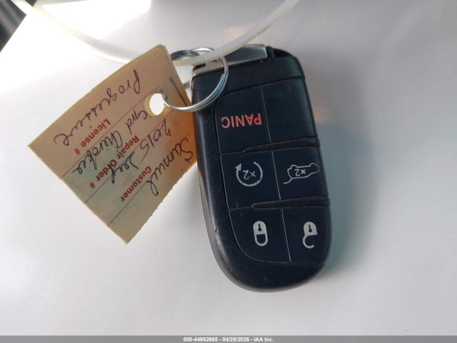 44952665 :رقم المزاد ، 1C4RJFAG0FC116065 vin ، 2015 Jeep Grand Cherokee Altitude مزاد بيع