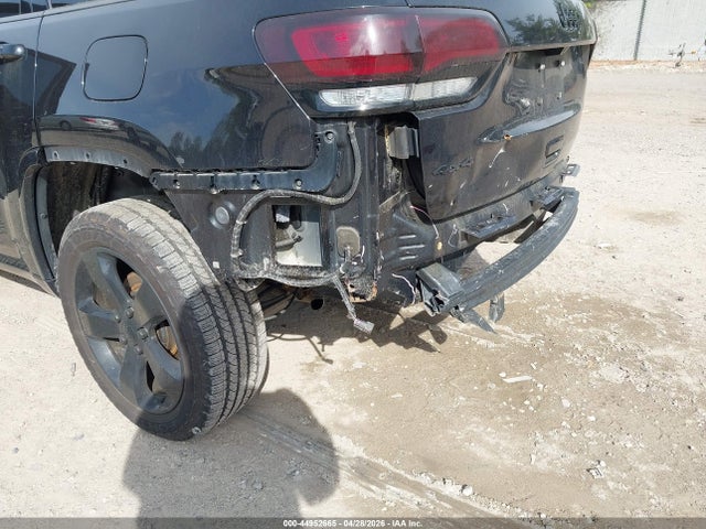 44952665 :رقم المزاد ، 1C4RJFAG0FC116065 vin ، 2015 Jeep Grand Cherokee Altitude مزاد بيع