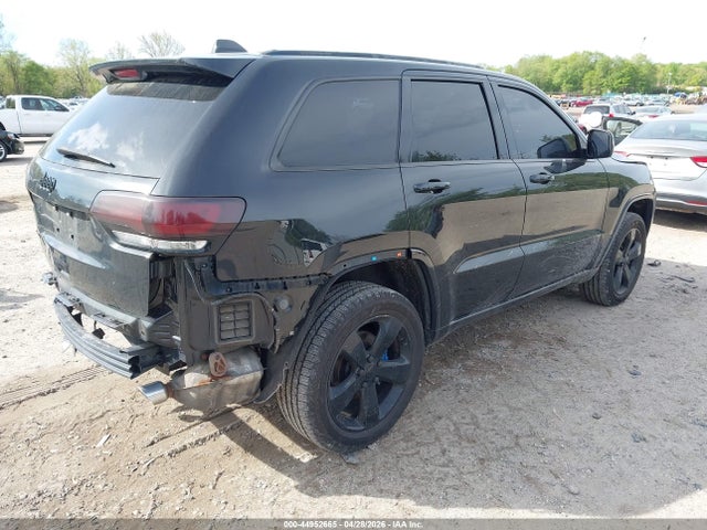 44952665 :رقم المزاد ، 1C4RJFAG0FC116065 vin ، 2015 Jeep Grand Cherokee Altitude مزاد بيع