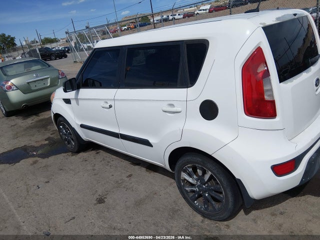 44952690 :رقم المزاد ، KNDJT2A68D7545273 vin ، 2013 Kia Soul + مزاد بيع