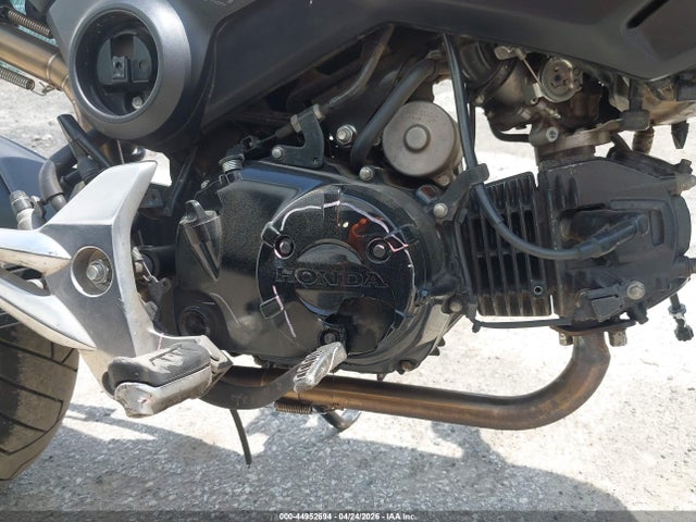 2015 Honda Grom 125 მანქანა იყიდება აუქციონზე, vin: MLHJC6119F5106140, აუქციონის ნომერი: 44952694