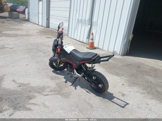 2015 Honda Grom 125 მანქანა იყიდება აუქციონზე, vin: MLHJC6119F5106140, აუქციონის ნომერი: 44952694